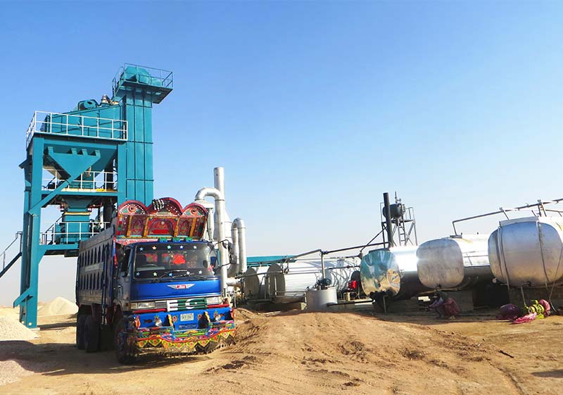 LB1500 Asphalt Mixing Plant in Pakistan