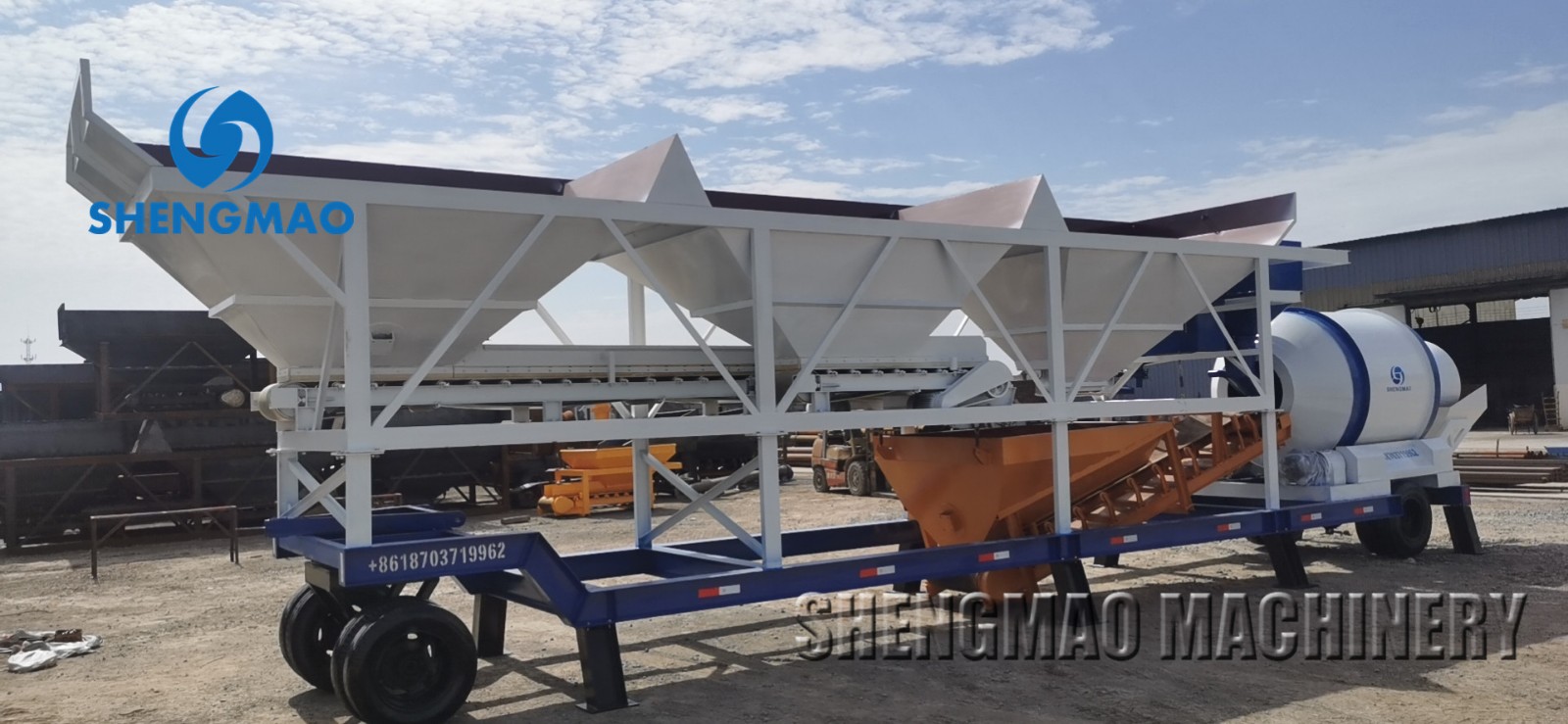 Portable concrete batching plant to France