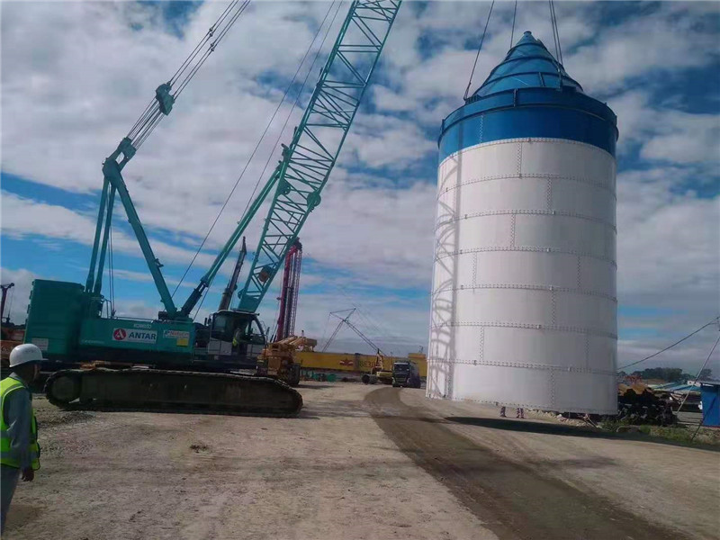 vertical cement silo