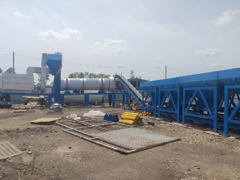 stationary asphalt mixing plant