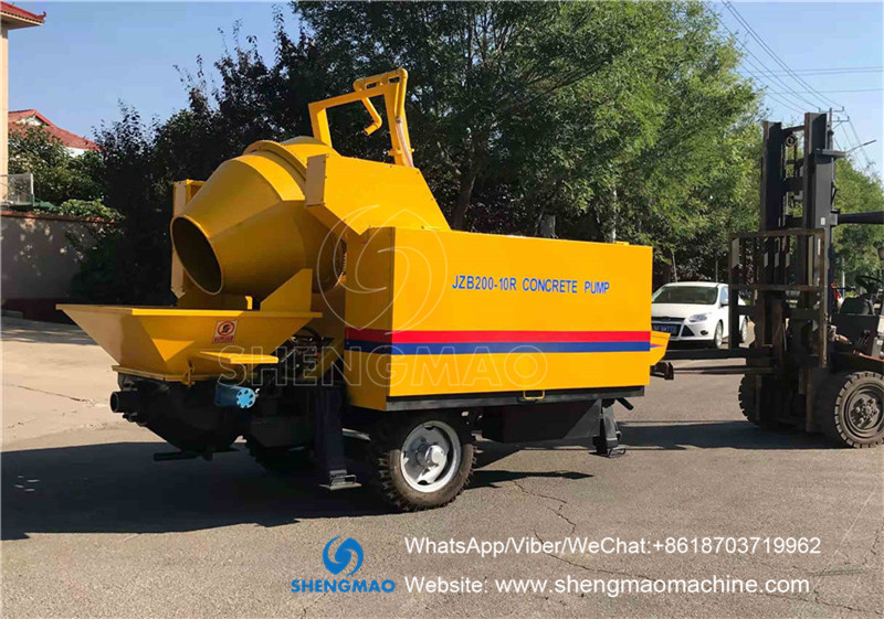 mini concrete pump with mixer sold to Russia